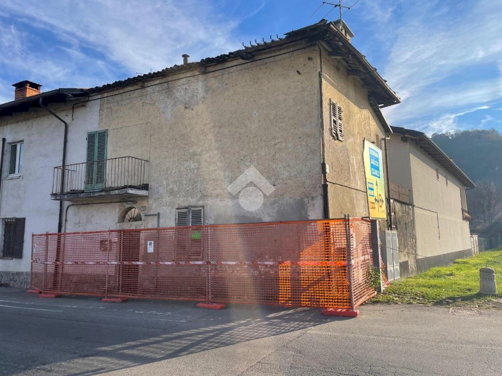 Casa semi indipendente Via Vittorio Veneto, Cavour - foto 2