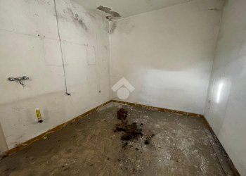 Casa semi indipendente Via Vittorio Veneto, Cavour - foto 7