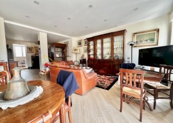 IMG_3358.jpg - Attic TENENTE CASALE 25, Bari - photo 1