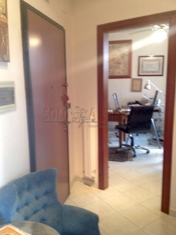 e.jpg - Office VIALE ENNIO 54, Bari - photo 3