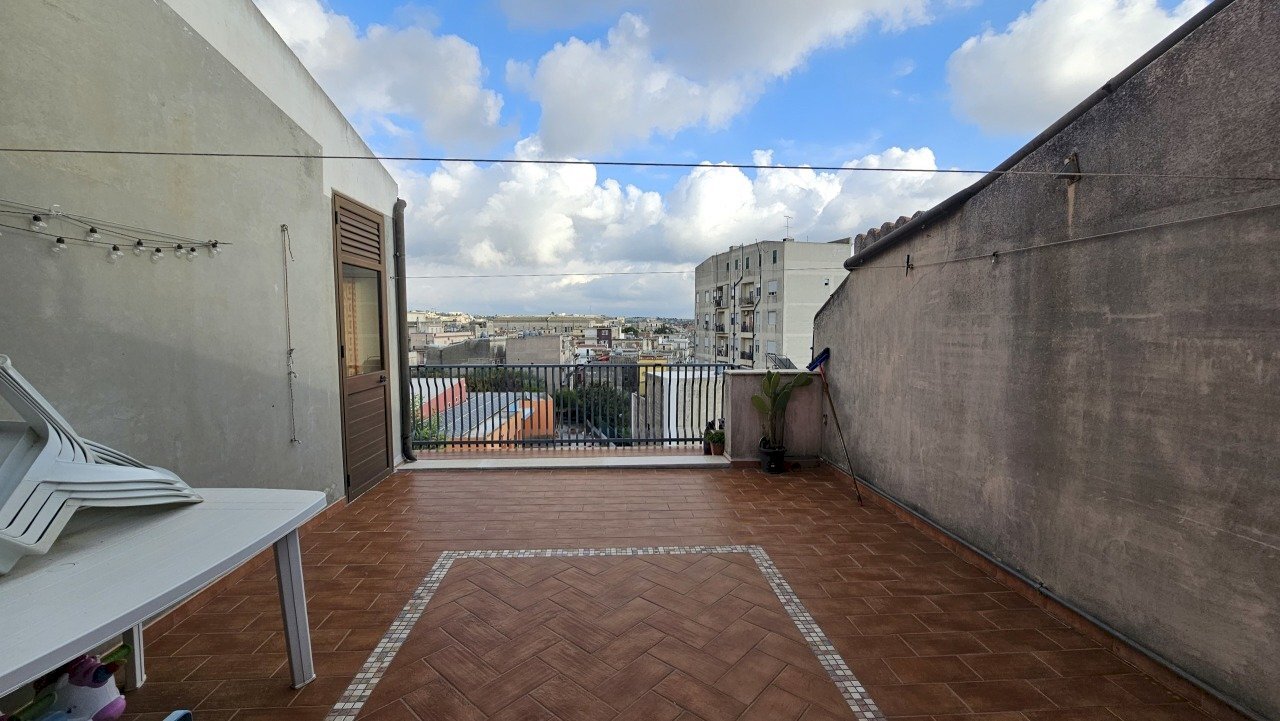 2.jpg - Appartamento Traversa III Destra Loreto 27, Modica - foto 2