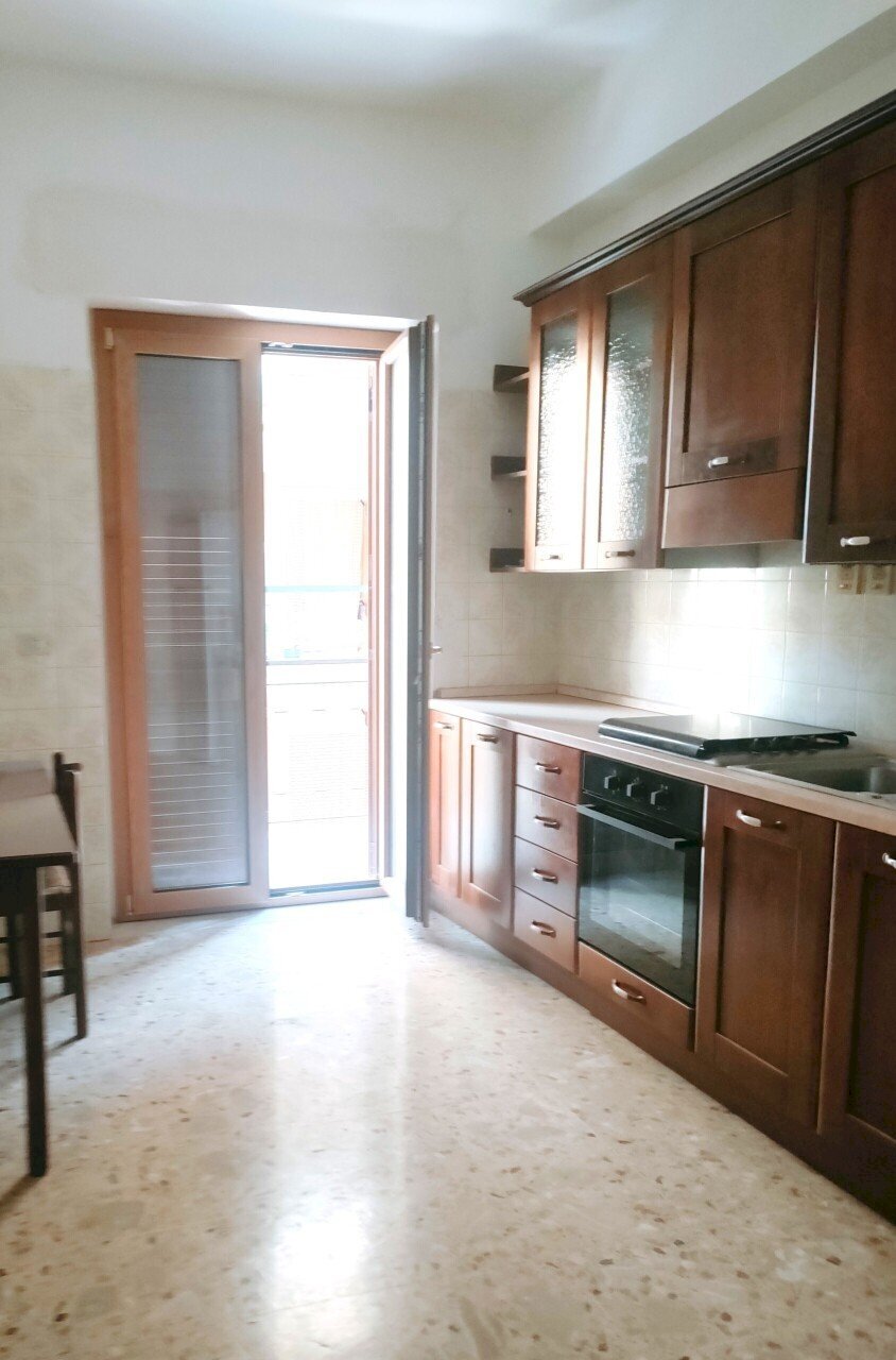 114049.jpg - Trilocale Via Fratelli Rosselli 1, Melito di Porto Salvo - foto 1