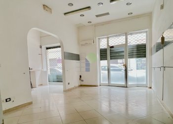 negozio - Locale Commerciale Via Buontalenti 22, Livorno - foto 4