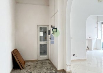 magazzino - Locale Commerciale Via Buontalenti 22, Livorno - foto 5