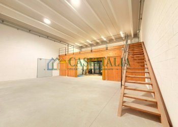 10.jpeg - Shed Pont-Saint-Martin - photo 1