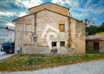 261BD5B4-C76C-4388-A52F-AAA0A4E48937.jpeg - Casa indipendente Jesi - foto 8