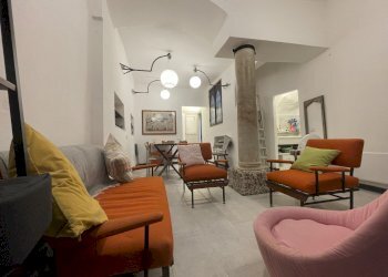 IMG_2469 2.jpg - Quadrilocale Vico delle Mele 16R, Genova - foto 12