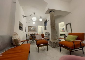 IMG_2472 2.jpg - Quadrilocale Vico delle Mele 16R, Genova - foto 14