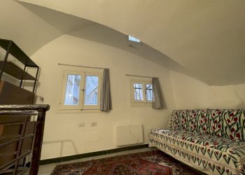 IMG_2487 2.jpg - Quadrilocale Vico delle Mele 16R, Genova - foto 29