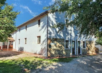 In vendita Spazioso Casale del Grillo a Marsciano - Casa indipendente Marsciano - foto 2