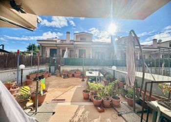 2.jpeg - Villa Via Mandela 27, Guidonia Montecelio - foto 2