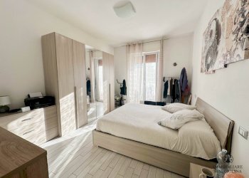 WhatsApp Image 2025-11-28 at 10.03.57.jpg - Trilocale Via Don Giovanni Minzoni 41, Vezzano Ligure - foto 8