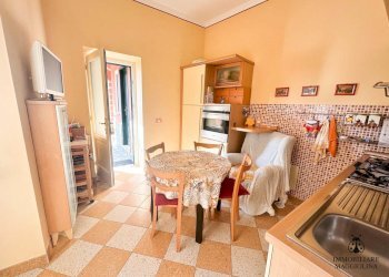 photo_2025-10-14_11-15-21.jpg - Bilocale Via Nicolò Fieschi 230, La Spezia - foto 8