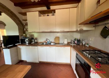 photo_2025-07-03_16-17-04.jpg - Casale Via Miramare 338, Camaiore - foto 23