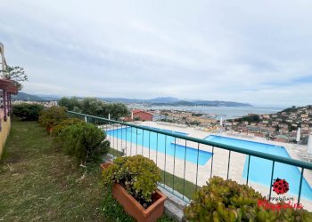 photo_2025-05-29_09-04-53.jpg - Appartamento via Sant'Andrea 15, La Spezia - foto 6