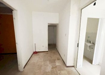 IMG-20251203-WA0007.jpg - Locale Commerciale Sassari - foto 4