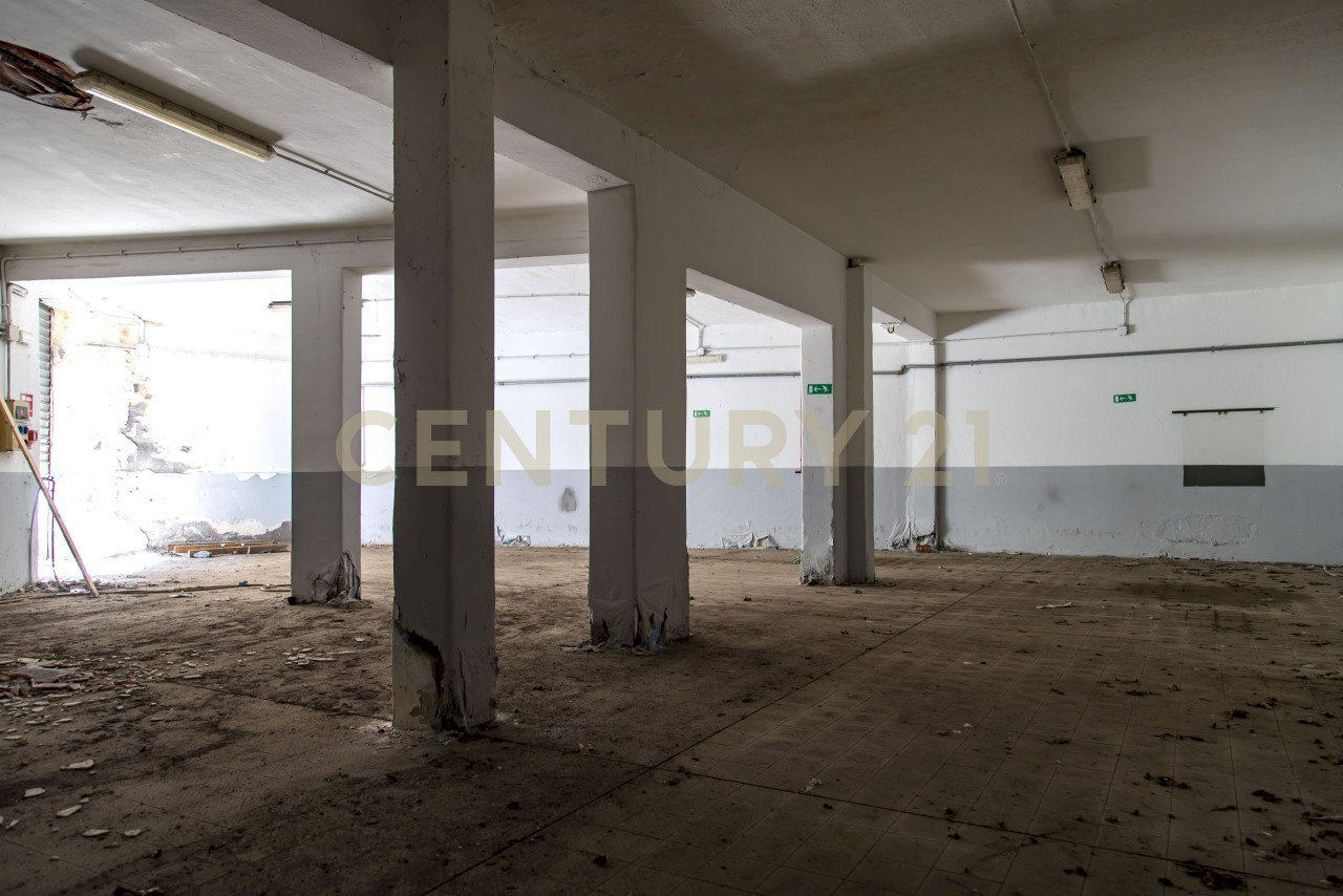 _56A1345.jpg - Commercial Premises Via Renato Fucini 10, Catania - photo 2