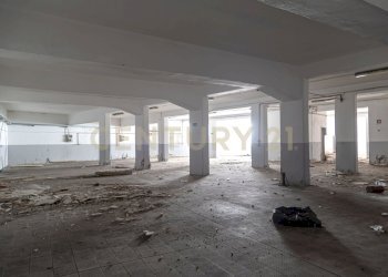 _56A1340.jpg - Commercial Premises Via Renato Fucini 10, Catania - photo 11