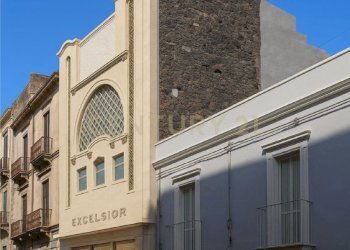 Fotoinserimento.jpeg - Stabile - Palazzo VIA DE FELICE 19, Catania - foto 1