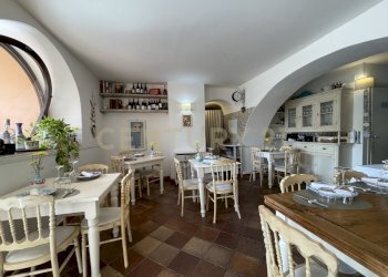 IMG_0866.jpeg - Locale Commerciale Via del Molo 1, Monte Argentario - foto 3