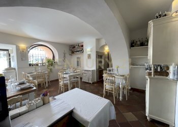 IMG_0872.jpeg - Locale Commerciale Via del Molo 1, Monte Argentario - foto 4