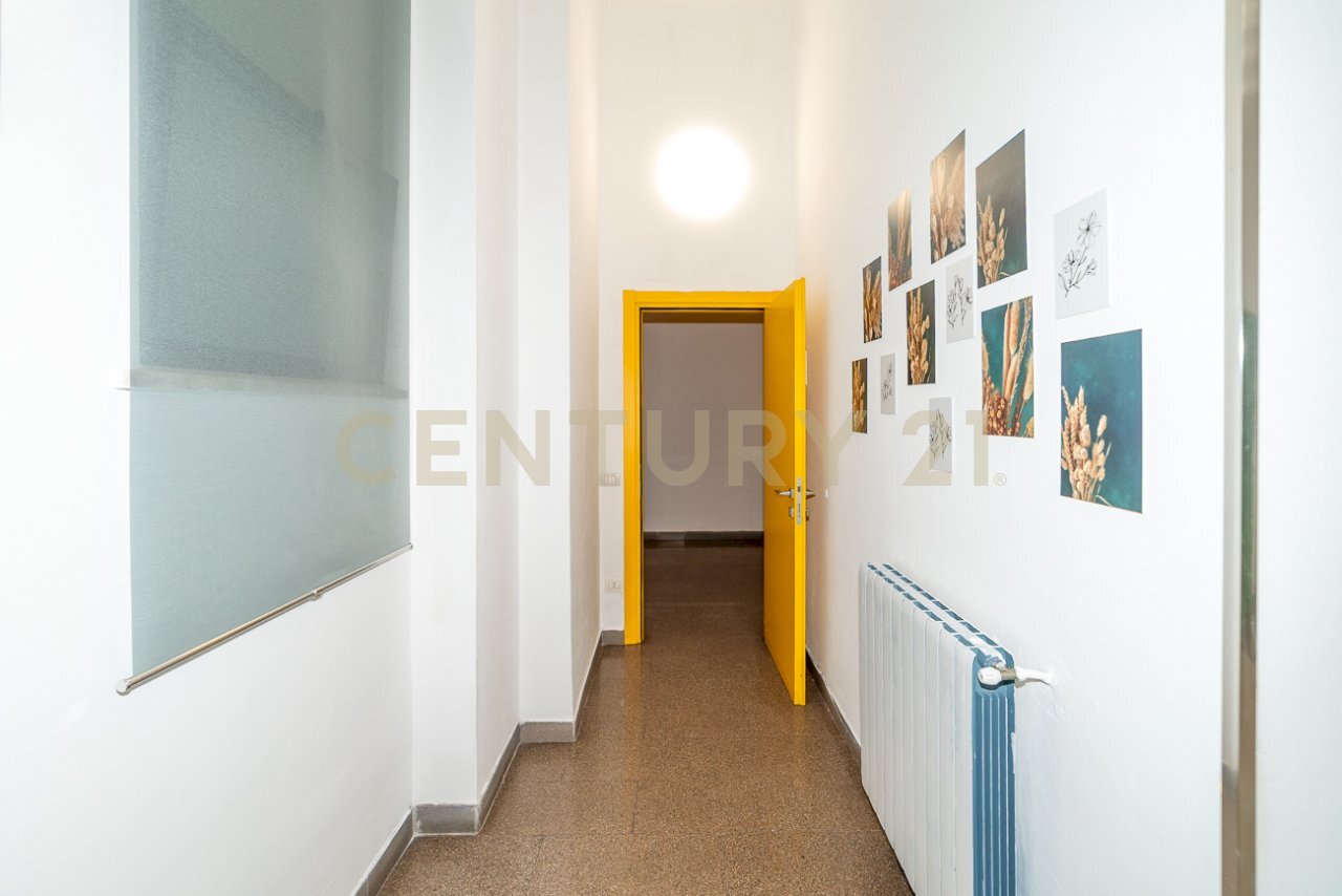 DSC07768.jpg - Locale Commerciale Viale Polibio, Siracusa - foto 3