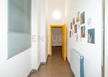 DSC07768.jpg - Locale Commerciale Viale Polibio, Siracusa - foto 3