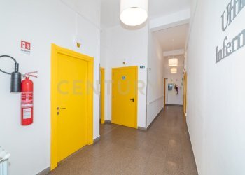 DSC07771.jpg - Locale Commerciale Viale Polibio, Siracusa - foto 6