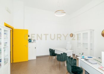 DSC07775.jpg - Locale Commerciale Viale Polibio, Siracusa - foto 8