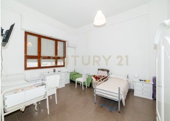 DSC07790.jpg - Locale Commerciale Viale Polibio, Siracusa - foto 17