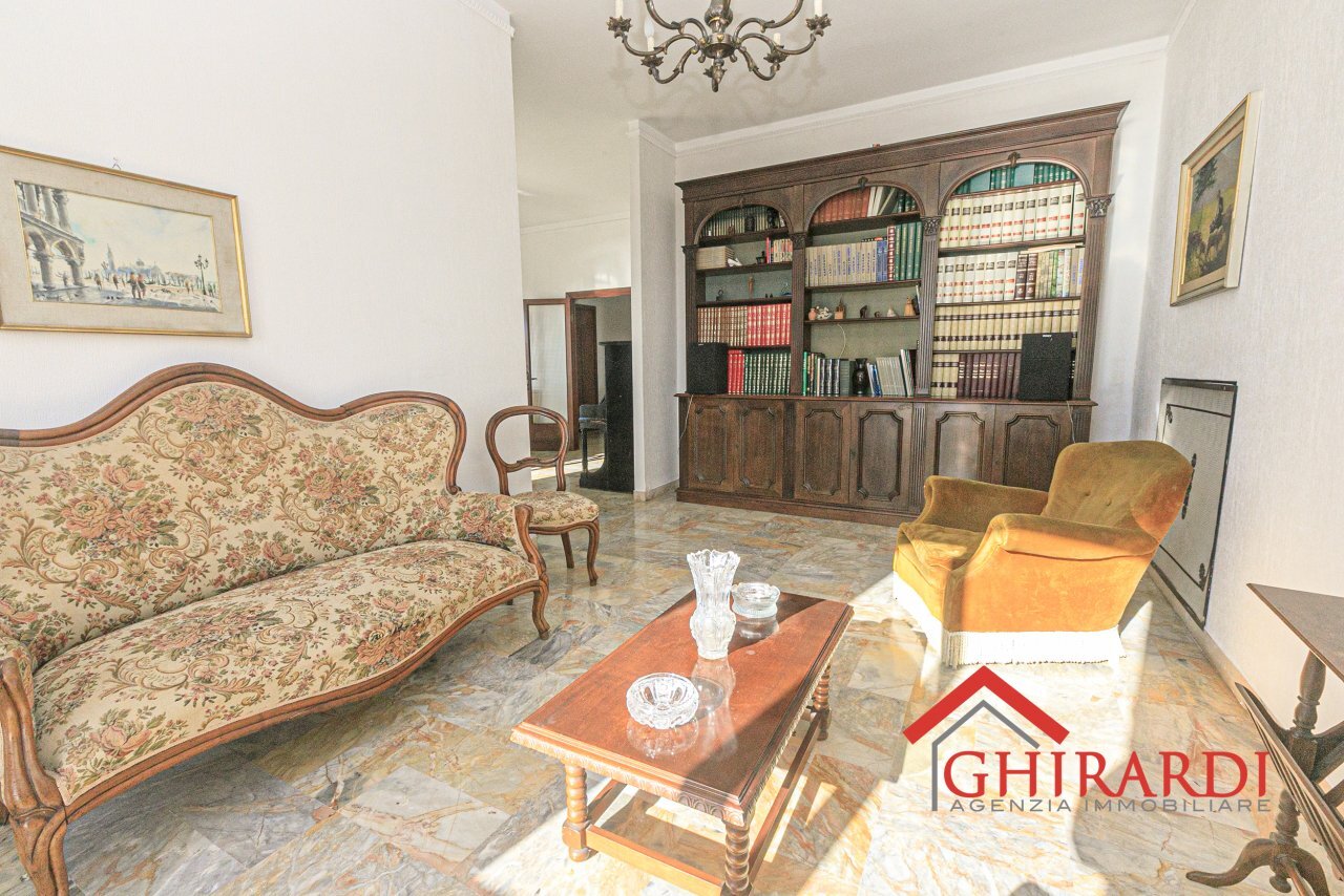 2.3 SOGGIORNO.jpg - Appartamento Via Ventimiglia 89, Genova (zona Voltri) - foto 2