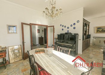 1.1 SALA DA PRANZOjpg.jpg - Apartment Via Ventimiglia 89, Genova (neighborhood Voltri) - photo 8