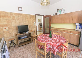 3.2 CUCINA.jpg - Apartment Via Ventimiglia 89, Genova (neighborhood Voltri) - photo 15