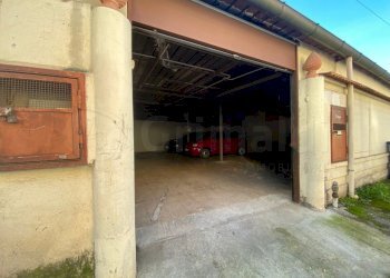 3.JPG - Box Giugliano in Campania - photo 3