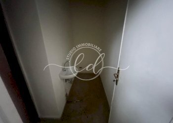 PHOTO-2025-11-07-17-16-25.jpg - Capannone Pietrasanta - foto 9