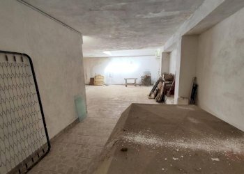 WhatsApp Image 2025-12-04 at 15.36.53 (1).jpeg - Box Via Nazario Sauro 39, Guidonia Montecelio - foto 4