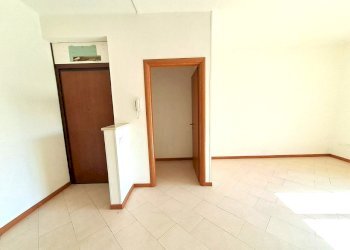 ripostiglio.jpg - Ufficio Rovigo - foto 2