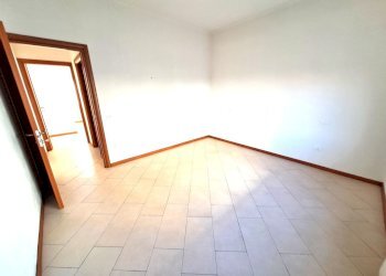 lato ufficio.jpg - Ufficio Rovigo - foto 8