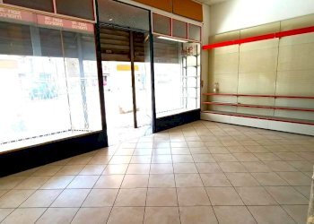 stanza principale - Locale Commerciale Castelguglielmo - foto 6