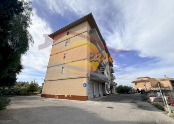 94b0b746-a87d-4d48-a7d9-29e1303bfb64.jpg - Trilocale Via Augusta, Siracusa - foto 1