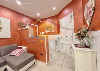 017db91b-dfac-49d0-b261-b6910546915f.jpeg - Trilocale VIA GIACOMO SERPOTTA, Siracusa - foto 7