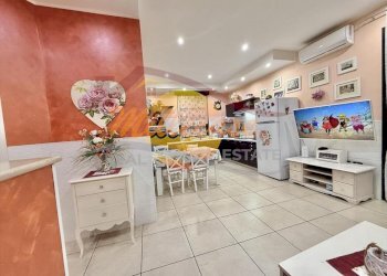 24617ea1-be42-46b6-a2e9-eb482a025406.jpeg - Trilocale VIA GIACOMO SERPOTTA, Siracusa - foto 13