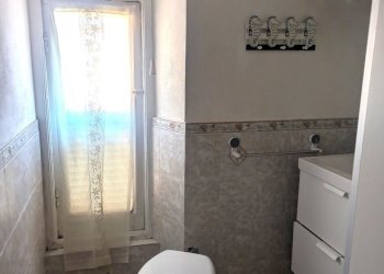 bagno - Appartamento Via Beata Chiara 10, Genova (zona Pontedecimo) - foto 10