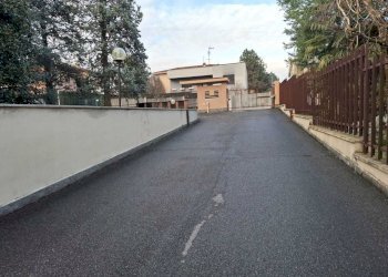 cb5ea637-6473-4fe1-b14f-d7c1cd45802a.jpg - Trilocale Via Vincenzo Monti 26, Lesmo - foto 3