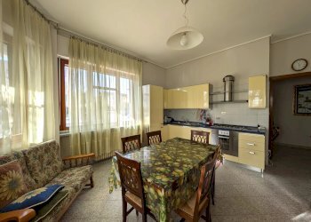 Quadrilocale Viale degli Angeli, 36 bis, Cuneo (zona Centro) - foto 12