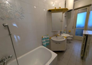 Quadrilocale Viale degli Angeli, 36 bis, Cuneo (zona Centro) - foto 34