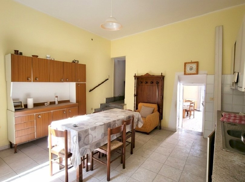 Casa indipendente Mondragone - foto 1