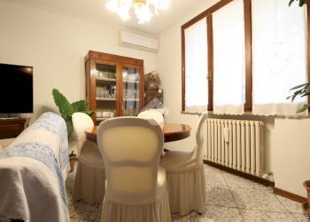 Villa a Schiera Via Canale, Casalgrande - foto 5