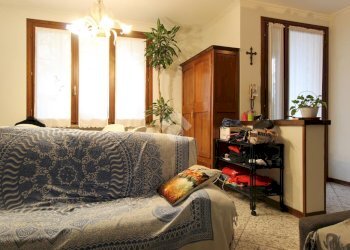 Villa a Schiera Via Canale, Casalgrande - foto 8
