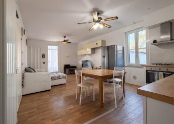 Casa semi indipendente Via Trento, frazione Ponzano Magra, Santo Stefano di Magra - foto 1